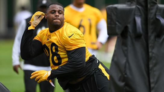 Steelers sign third-round pick Leal taken on the South Side (Steelers)